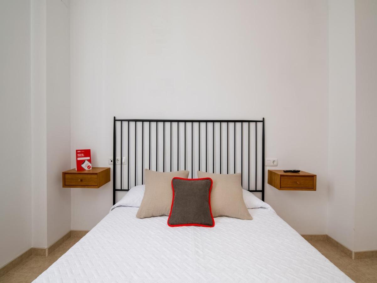 Apartamentos Santiago Écija Buitenkant foto